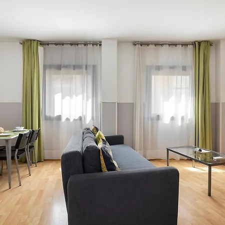 Sata Park Guell Area Apartment