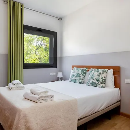 Sata Park Guell Area Apartment